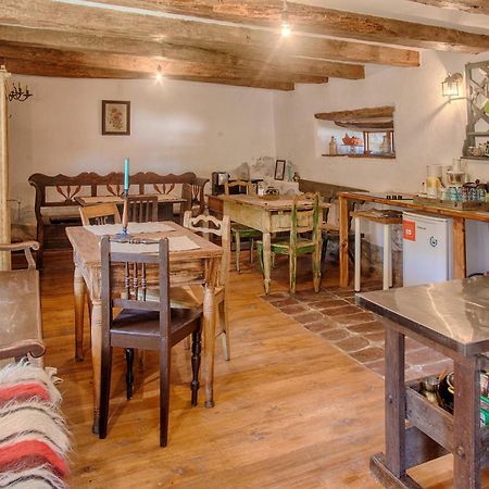 Affittacamere Dominic Boutique - Atelier Cloasterf Esterno foto