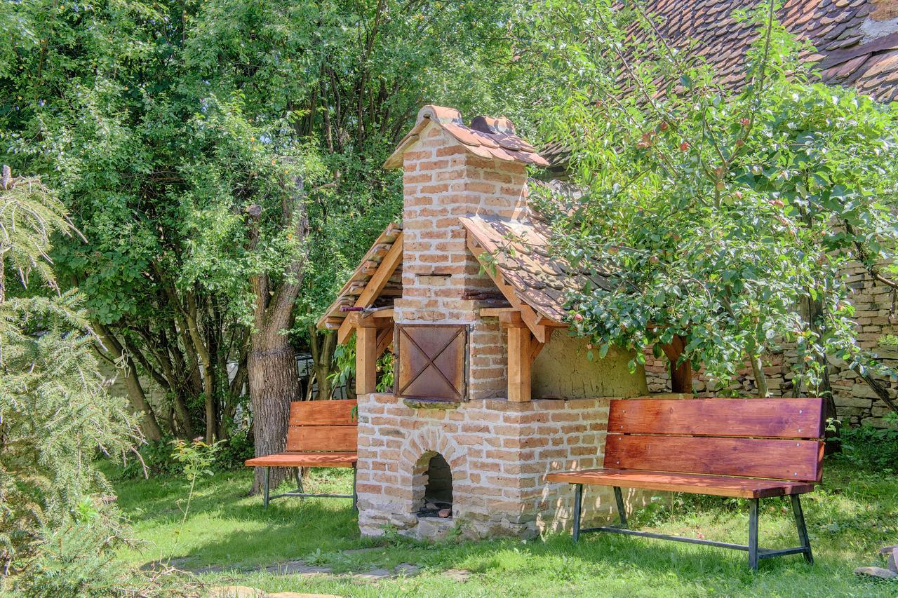 Affittacamere Dominic Boutique - Atelier Cloasterf Esterno foto